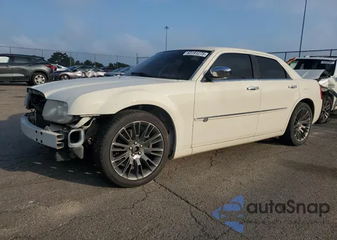 2008 Chrysler 300C из США, поврежденный, VIN 2C3KA63H38H120204